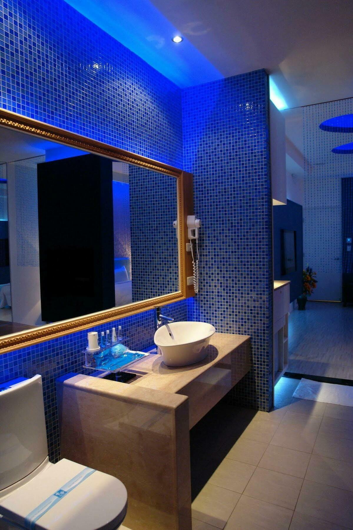 Qin Hai Motel Nantou Bagian luar foto